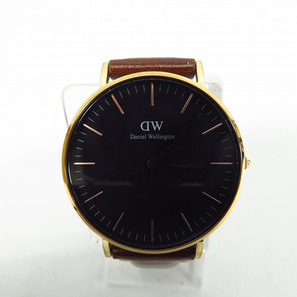 実際に弊社で買取させて頂いたDaniel Wellington/ダニエルウェリントン クラシックブラック セントモーズ 腕時計 DW00100136の画像 1枚目