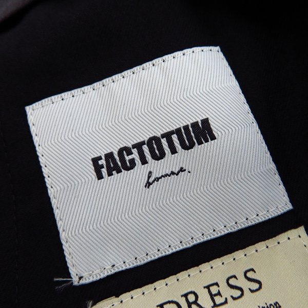実際に弊社で買取させて頂いた【未使用】FACTOTUM/ファクトタム インポートファブリクフォーマルスラックス 01050428/46の画像 3枚目