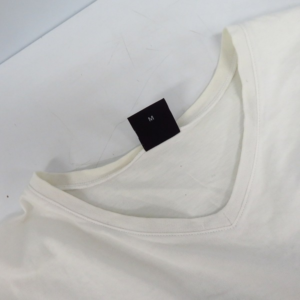 実際に弊社で買取させて頂いたHUGO BOSS/ヒューゴ ボス VネックTシャツ ホワイト/白 Mの画像 5枚目