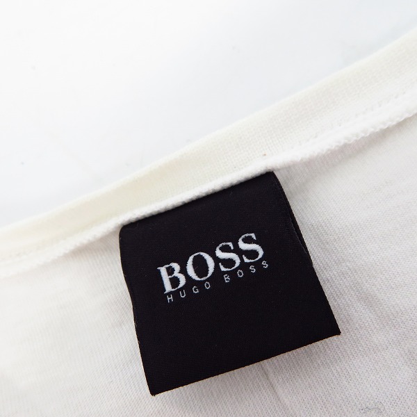 実際に弊社で買取させて頂いたHUGO BOSS/ヒューゴ ボス VネックTシャツ ホワイト/白 Mの画像 2枚目