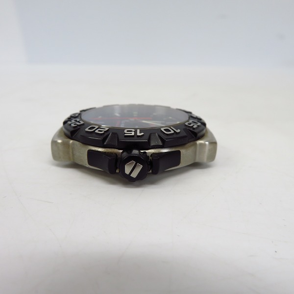 実際に弊社で買取させて頂いた【ジャンク/動作未確認】TAG HEUER/タグホイヤー FORMULA 1/フォーミュラ 1 腕時計 WAH1110の画像 4枚目