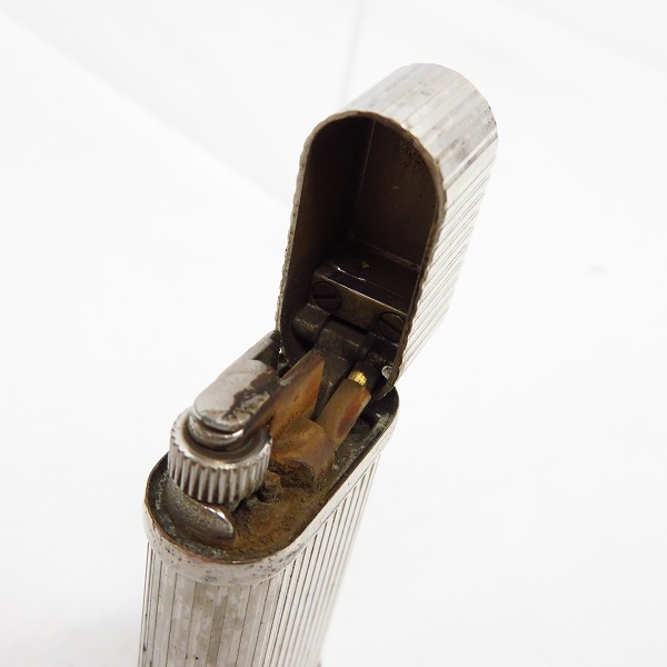 実際に弊社で買取させて頂いたCartier/カルティエ ガスライター ストライプ柄 シルバーの画像 4枚目