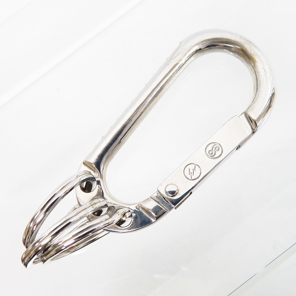 実際に弊社で買取させて頂いたUNIFORM EXPERIMENT×Fragment Design/ユニフォームエクスペリメント×フラグメント ジルコニア付きカラビナ