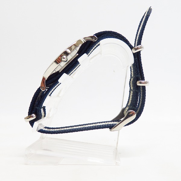 実際に弊社で買取させて頂いたDaniel Wellington/ダニエルウェリントン Classic 腕時計 B36S5 交換用ベルト付きの画像 1枚目