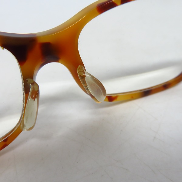実際に弊社で買取させて頂いたCartier/カルティエ 眼鏡/メガネフレーム べっ甲柄/デミ柄 ケース付きの画像 4枚目