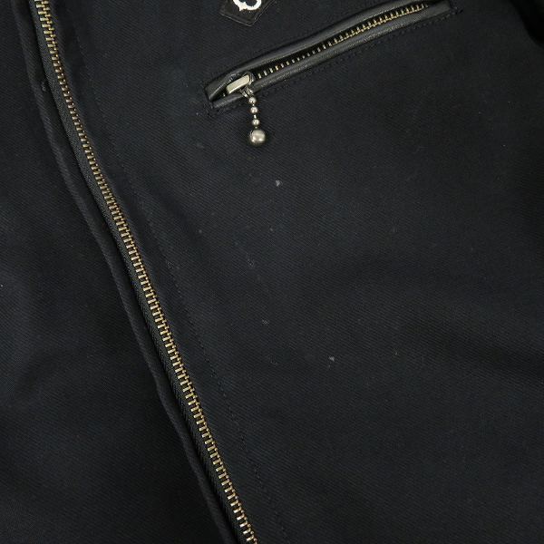 実際に弊社で買取させて頂いたCRIMIE/クライミー レザー切り替え 裏地キルティング ジャケット/Lの画像 7枚目