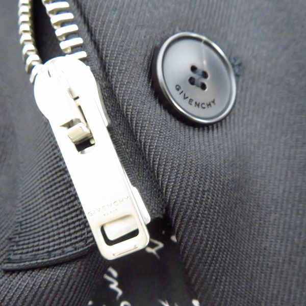実際に弊社で買取させて頂いたGIVENCHY/ジバンシー metal zip jacket/ブラック ジャケット BM302J103N/52の画像 6枚目
