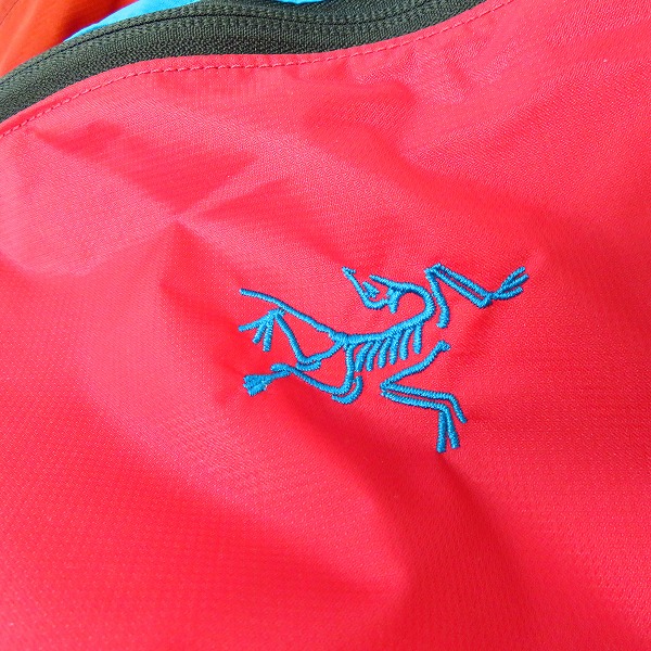 実際に弊社で買取させて頂いたARC’TERYX/アークテリクス BEAMS別注 Cierzo 18 バックパック/リュックサックの画像 7枚目