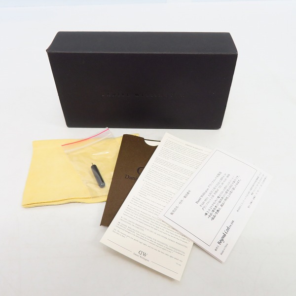 実際に弊社で買取させて頂いた【保証期間内】Daniel Wellington/ダニエルウェリントン クラシック クォーツ腕時計 B36R19の画像 5枚目