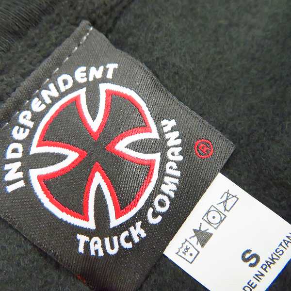 実際に弊社で買取させて頂いたINDEPENDENT/インディペンデント ロゴプリント プルオーバー パーカー/フーディー ブラック/黒 Sの画像 2枚目