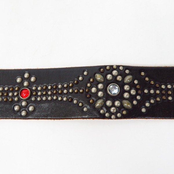 実際に弊社で買取させて頂いたHTC/エイチティーシー スタッズレザーベルト 36の画像 5枚目