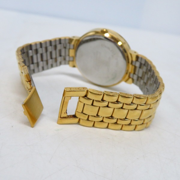 実際に弊社で買取させて頂いたGIVENCHY/ジバンシィ 腕時計 ゴールド【動作未確認】の画像 2枚目