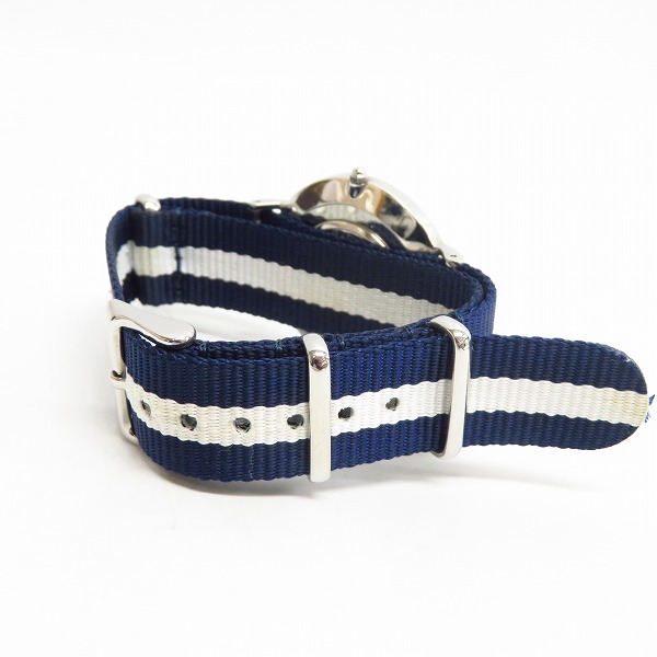 実際に弊社で買取させて頂いたDaniel Wellington/ダニエルウェリントン Classic 腕時計 B36S5 交換用ベルト付きの画像 2枚目