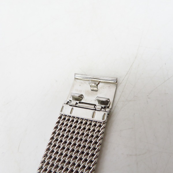 実際に弊社で買取させて頂いたDaniel Wellington/ダニエルウェリントン B36S12 腕時計 替えベルト2本セットの画像 4枚目