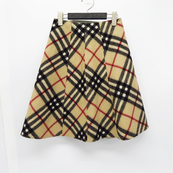 実際に弊社で買取させて頂いたBURBERRY BLUE LABEL/バーバリー ブルーレーベル チェックウールスカート/36
