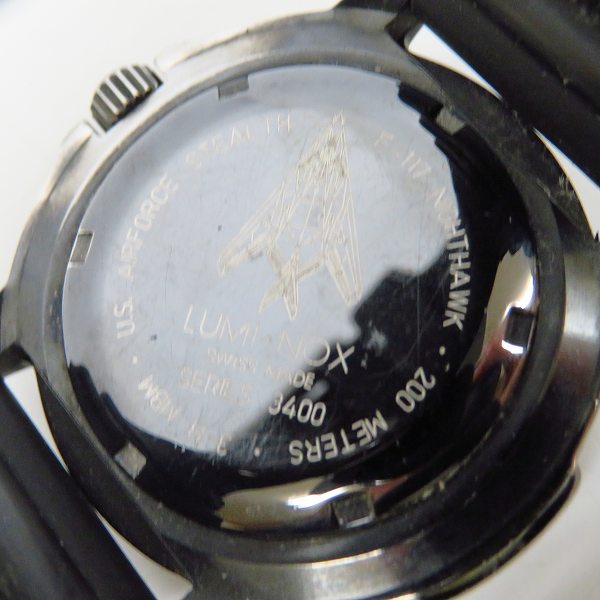 実際に弊社で買取させて頂いたLUMINOX/ルミノックス 3400 NIGHTHAWK ラバーバンド JET-BLACK F-117 の画像 3枚目