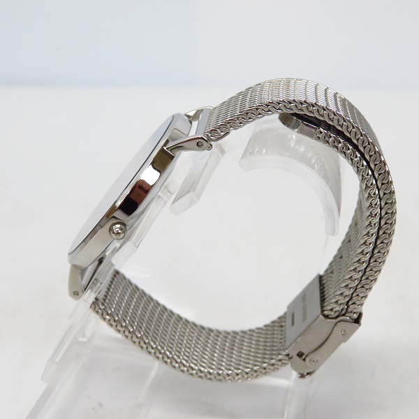 実際に弊社で買取させて頂いたDaniel Wellington/ダニエルウェリントン B36S12 腕時計 替えベルト2本セットの画像 1枚目