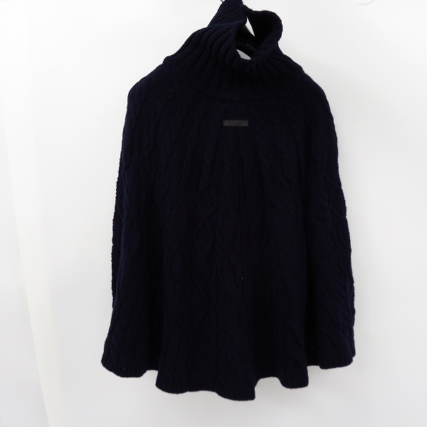 実際に弊社で買取させて頂いたBURBERRY LONDON BLUE LABEL/バーバリーロンドン ブルーレーベル ケーブルニット ポンチョ/38の画像 1枚目
