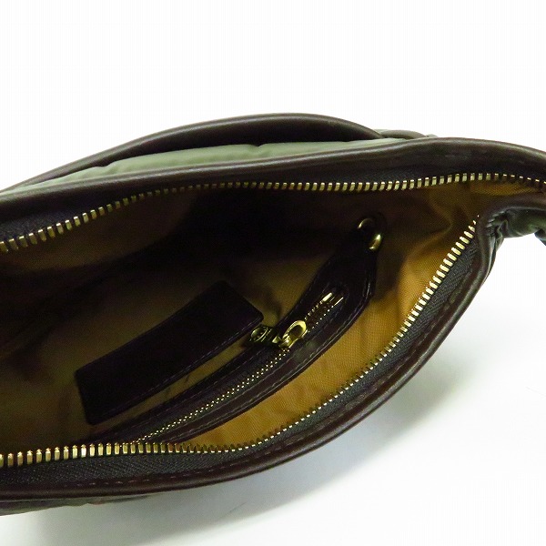 実際に弊社で買取させて頂いたHUNTING WORLD/ハンティングワールド  ミニ　ショルダーバッグの画像 3枚目