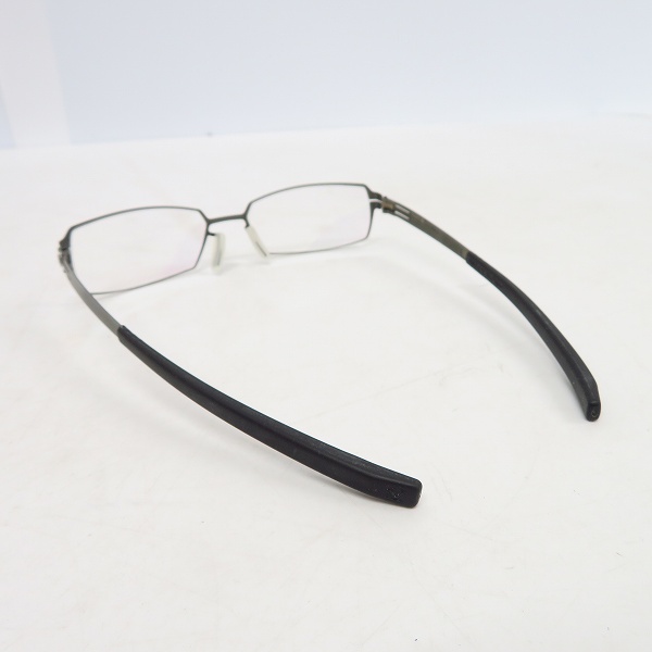 実際に弊社で買取させて頂いたic!berlin/アイシーベルリン The Paxton メガネフレームの画像 1枚目