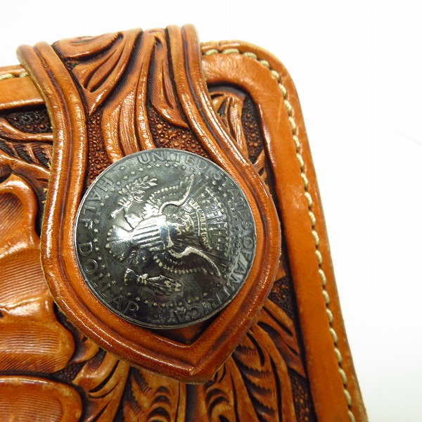 実際に弊社で買取させて頂いたFUNNY/ファニー カービングレザー コンチョ ロングウォレット/長財布 ウォレットチェーン付きの画像 8枚目