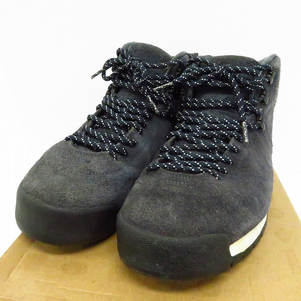 実際に弊社で買取させて頂いたNIKE×fragment design/ナイキ×フラグメントデザイン エアマグマTZ/512519-410/27.5