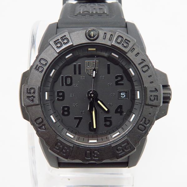 実際に弊社で買取させて頂いたLuminox/ルミノックス カーボン 腕時計 3500-1GBq H-3 LX-200
