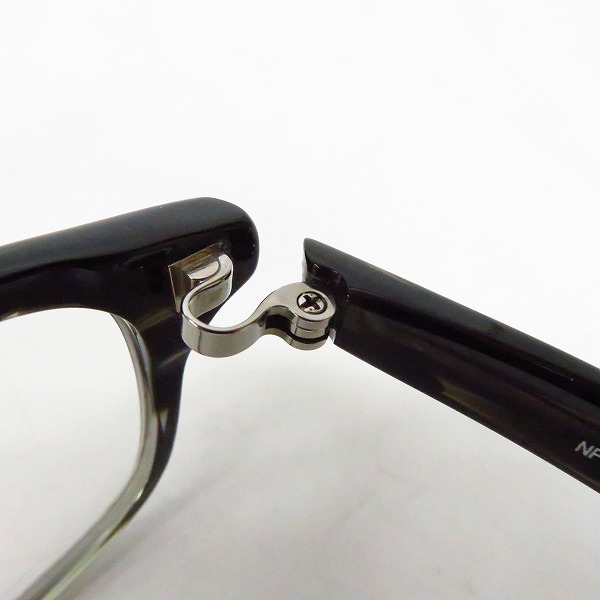 実際に弊社で買取させて頂いた999.9/フォーナインズ 度入り/眼鏡/メガネフレーム クリスタルスモーク/NP-61の画像 5枚目
