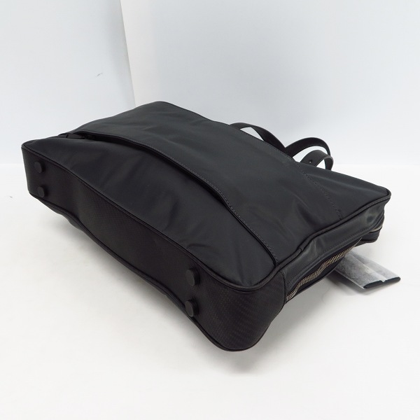 実際に弊社で買取させて頂いた【未使用/定価6.5万円↑】dunhillダンヒル クラシック スーパーライト ブリーフケース/ビジネスバッグ L3N180Aの画像 2枚目