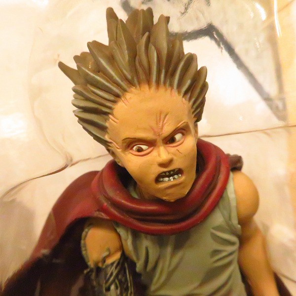 実際に弊社で買取させて頂いた【未開封】McFARLANE TOYS AKIRA/アキラ 金田 バイク フィギュア 3点セットの画像 2枚目