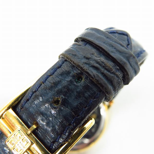 実際に弊社で買取させて頂いたGIVENCHY/ジバンシー PACIFIC/クォーツ 腕時計 の画像 5枚目