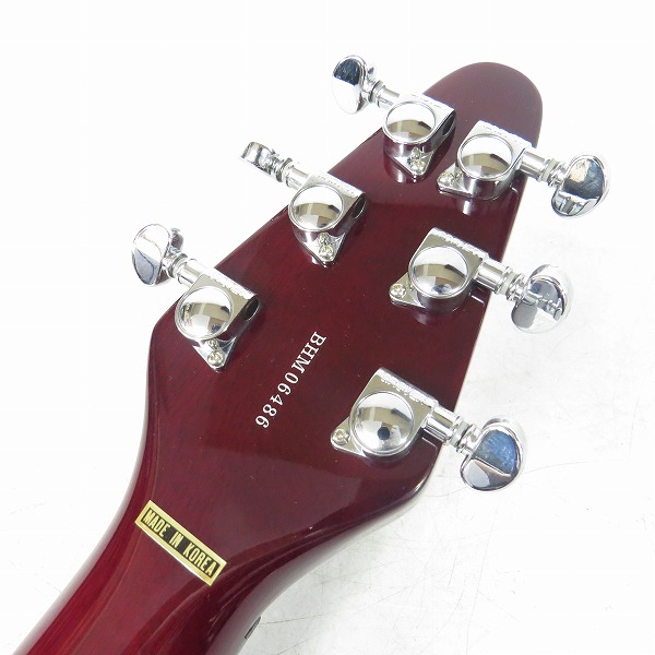 実際に弊社で買取させて頂いた★BRIAN MAY GUITARS/ブライアンメイギターズ Red Special ブライアン・メイモデル エレキギター ケース付きの画像 2枚目