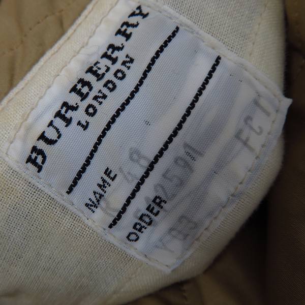 実際に弊社で買取させて頂いたBURBERRY LONDON/バーバリー ロンドン イングランド製 裏地チェック ステンカラーコート 48の画像 3枚目