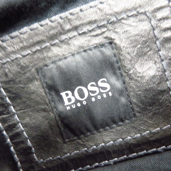 実際に弊社で買取させて頂いたHUGO BOSS/ヒューゴボス シングル ラムレザージャケット/US42Rの画像 2枚目
