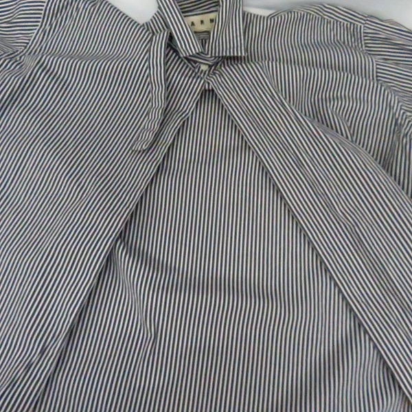 実際に弊社で買取させて頂いたMARNI/マルニ ストライプ 長袖シャツ/44の画像 9枚目