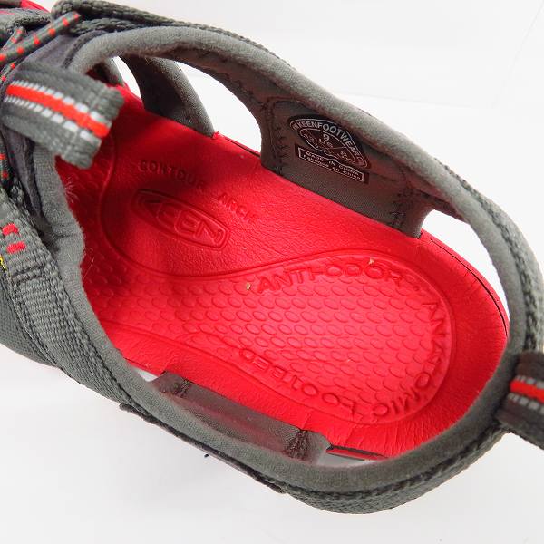 実際に弊社で買取させて頂いたKEEN/キーン MAGNET/MARS RED CLEARWATER CNX サンダル 1010983/27の画像 4枚目