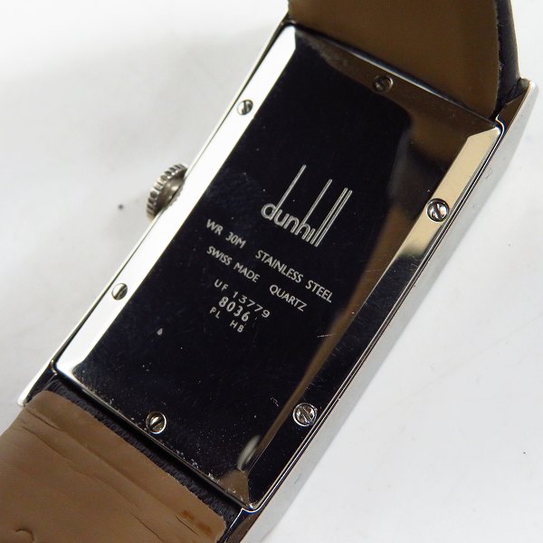 実際に弊社で買取させて頂いたdunhill/ダンヒル ウェイファー 黒文字盤 /アナログ 2針 クォーツ/腕時計/ウォッチ 8036の画像 3枚目
