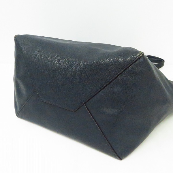 実際に弊社で買取させて頂いたCELINE/セリーヌ カバ レザートート ミニポーチ付きの画像 2枚目