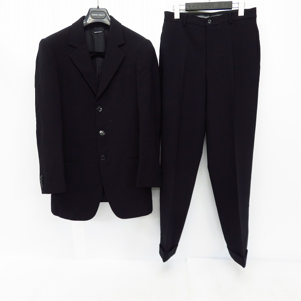 実際に弊社で買取させて頂いたGIORGIO ARMANI/ジョルジオアルマーニ セットアップスーツ 44