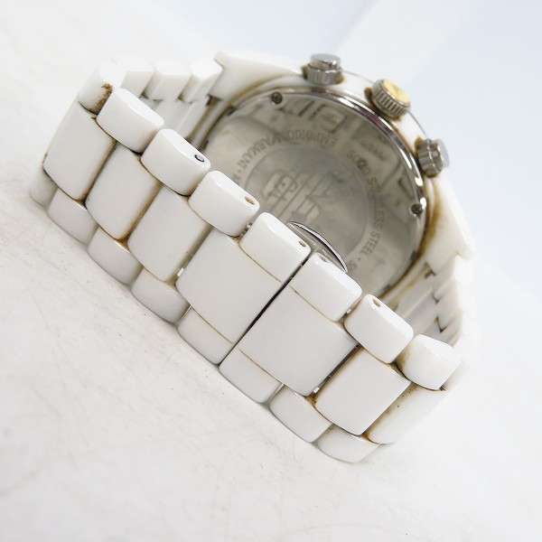 実際に弊社で買取させて頂いたEMPORIO ARMANI/エンポリオアルマーニ クロノグラフ セラミックバンド 腕時計 ＡＲ-1424【動作未確認】の画像 2枚目