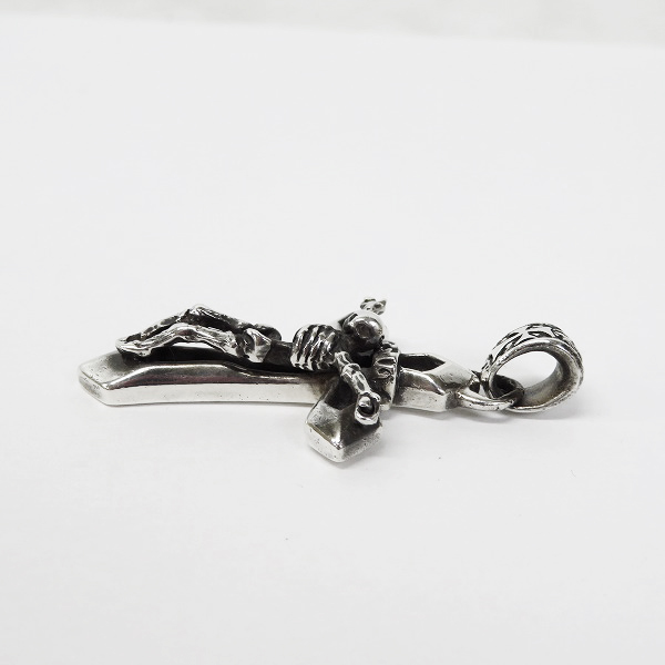 実際に弊社で買取させて頂いたDEAL DESIGN/ディールデザイン SV925 リバイブクロス ネックレス ペンダントトップの画像 4枚目