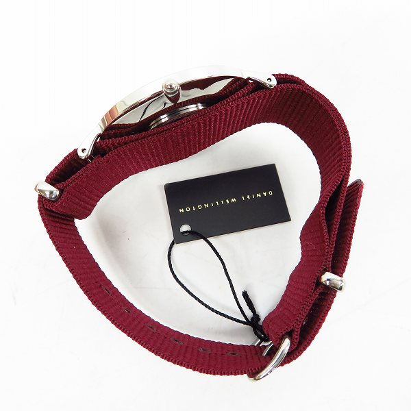 実際に弊社で買取させて頂いたDaniel Wellington/ダニエルウェリントン クラシック クォーツ腕時計 DW00100268の画像 2枚目