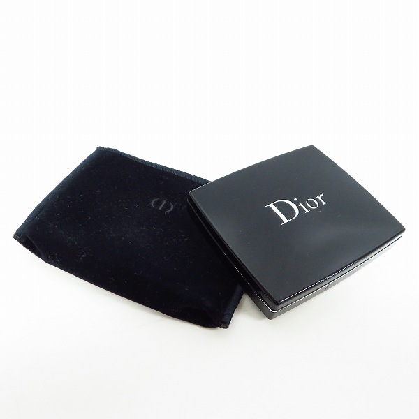 実際に弊社で買取させて頂いたChristian Dior/クリスチャンディオール スキン ルージュ ブラッシュ 999 チークカラー 6.7gの画像 4枚目