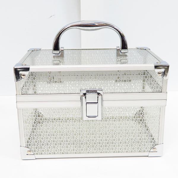 実際に弊社で買取させて頂いたCELINE/セリーヌ メイクボックス クリア ブランドロゴ コンパクトミラー付き 