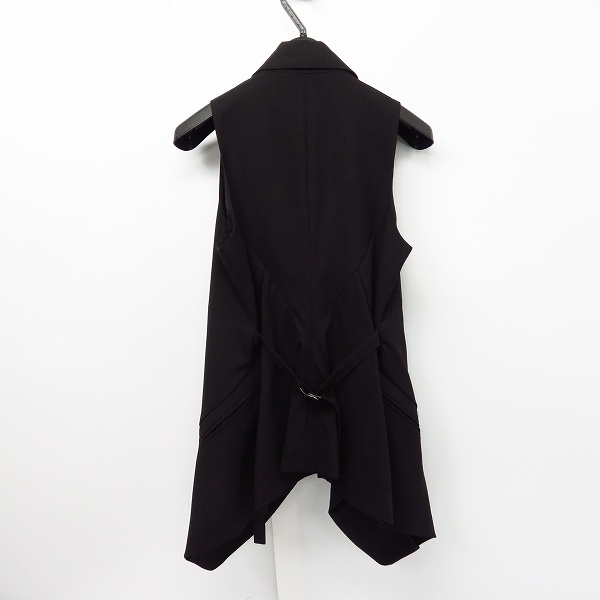 実際に弊社で買取させて頂いたHYSTERICS/ヒステリックス ジップアップ変形ベスト 0561AV01/FREEの画像 1枚目