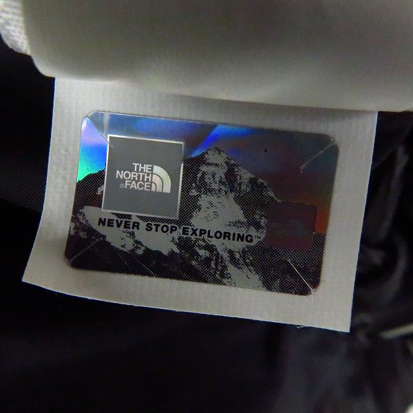 実際に弊社で買取させて頂いた【未使用】THE NORTH FACE/ノースフェイス 1996 Retro Nuptse Jacket/レトロヌプシ ダウンジャケット/NF0A3C8DJK3/Mの画像 4枚目