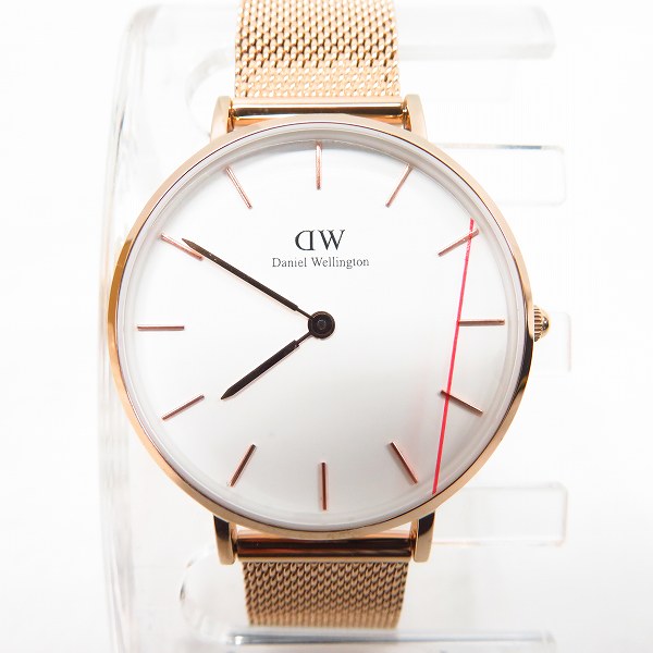 実際に弊社で買取させて頂いたDANIEL WELLINGTON/ダニエルウェリントン 腕時計 交換ベルト付き DW00100163の画像 1枚目