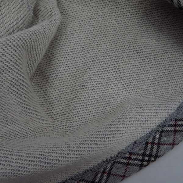 実際に弊社で買取させて頂いたBURBERRY LONDON BLUE LABEL/バーバリー ロンドン ブルーレーベル 半袖ジップアップパーカー/Mの画像 5枚目