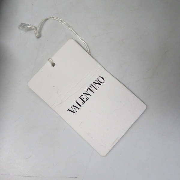 実際に弊社で買取させて頂いたMONCLER×VALENTINO/モンクレール×ヴァレンティノ 18AW VLTN ダウンコートの画像 8枚目