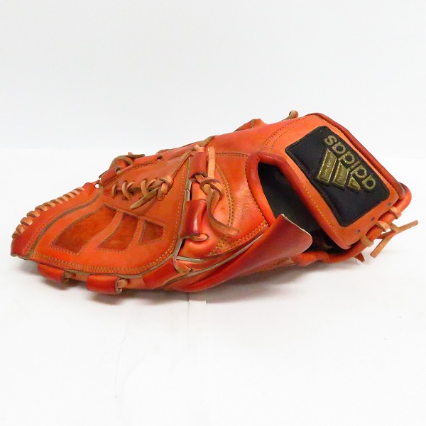 実際に弊社で買取させて頂いたadidas/アディダス Professional 521930 B1721 硬式/投手用 ピッチャー 野球 グローブ の画像 1枚目